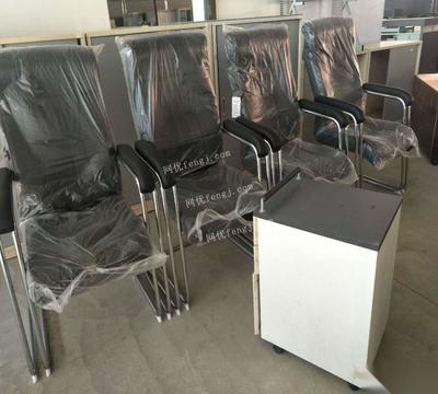 倉(cāng)庫(kù)清倉(cāng) | 辦公家具及設(shè)備特價(jià)處理